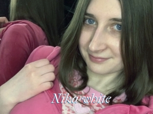 Nika_white